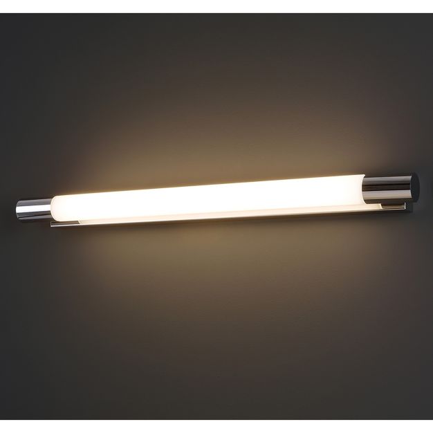 Maxlight New Girona  - wandverlichting - 65 x 8 x 5 cm - 7,2 W LED incl. - IP44 - wit en chroom